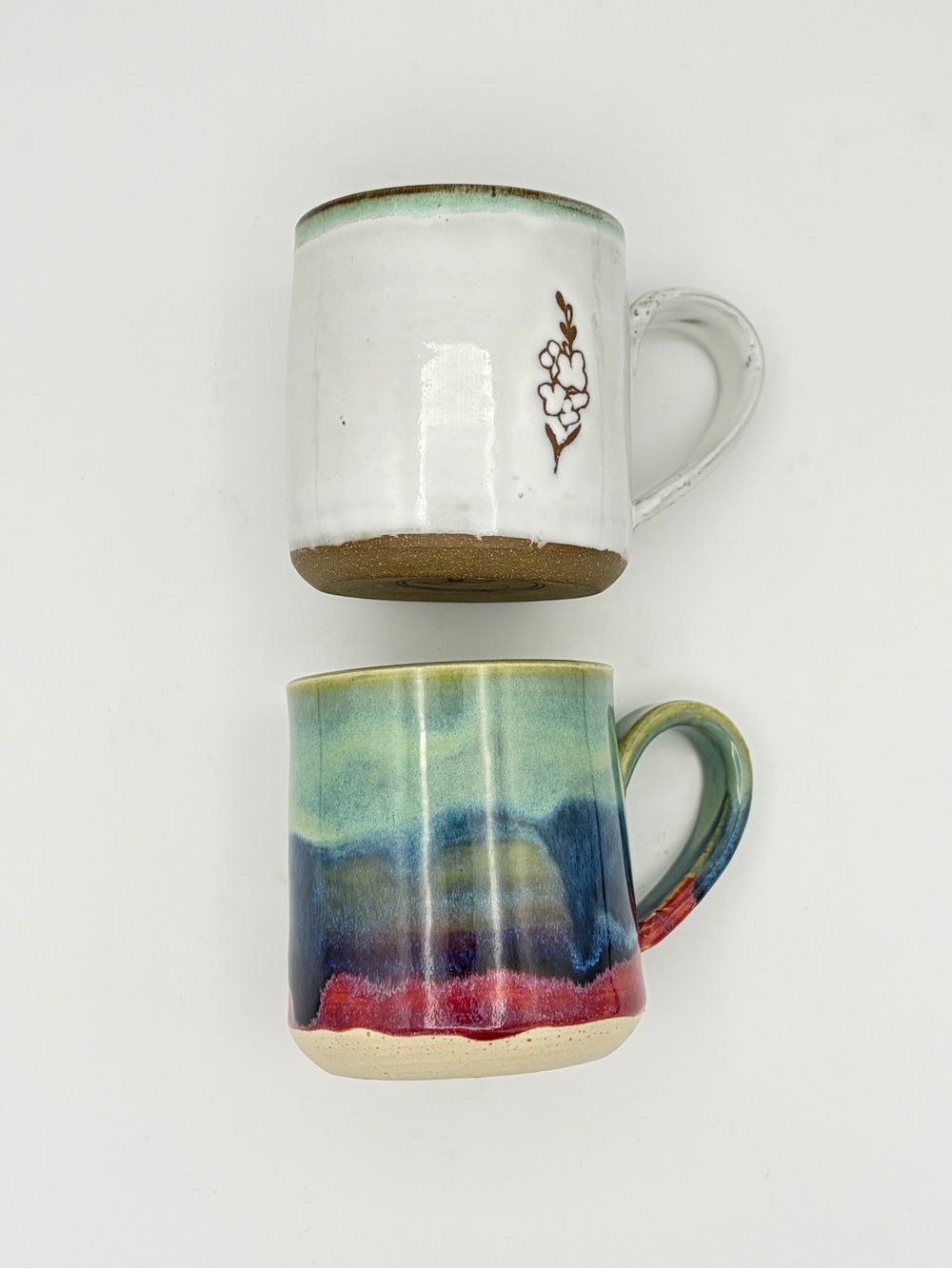 Pointing Dog Pottery Mugs set of Two